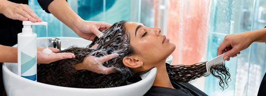How Does Sulfate-Free Shampoo Affect Texture and Manageability?